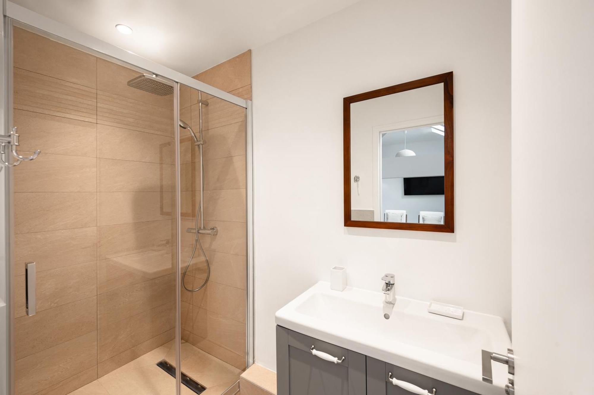 Appartement Luxueux Au Coeur De Saint Germain Des Pres باريس المظهر الخارجي الصورة